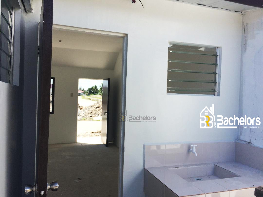 Andrew Pobe Aldea Homes Negros Oriental Maya Model Rowhouse Bachelors Realty